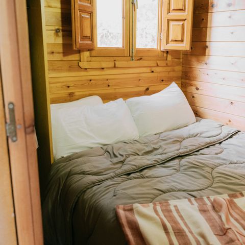 UNUSUAL ACCOMMODATION 4 people - Small house