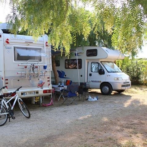 PARCELA - Autocaravana/caravana