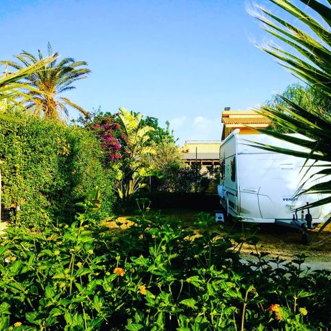 PLOT - Motorhome/ Caravan