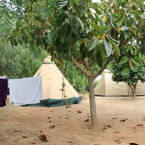 STAANPLAATS - Grote locatie