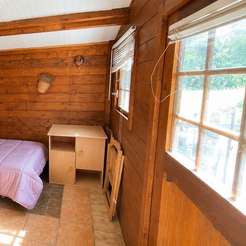 Chalet 2 persons - Small wooden dormitory chalet (without kitchen or water)