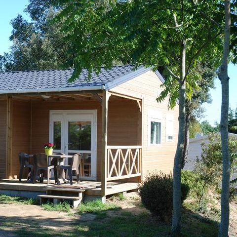 Chalet 6 personnes - Chalet CANNELLE Confort+ avec terrasse couverte de 12m² 4/6 pers