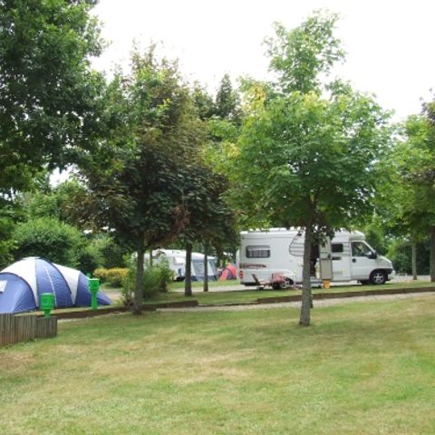 PIAZZOLA - Piazzola con veicolo