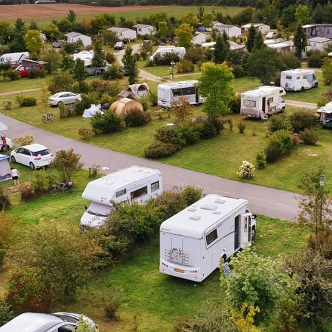 EMPLACEMENT - FORFAIT STANDARD + véhicule + électricité