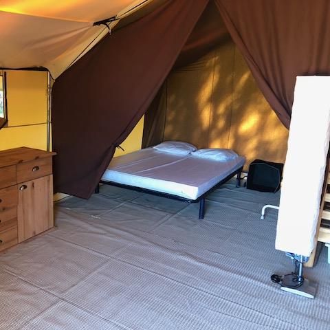SAFARITENT 5 personen - Lodge tent - geen sanitair, geen verwarming - 2 kamers