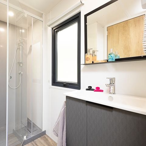 Mobile home 5 persons - Privilège Loupiac - 2 bedrooms - TV sleeps 4
