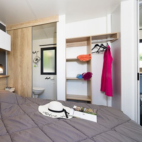 Mobilheim 8 personen - Premium Lacave - 3 Zi - TV - Klimaanlage - LV - 2 Bäder
