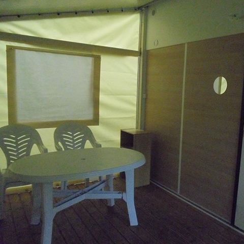 Stacaravan 5 personen - TITHOME 2 KAMERS / ZONDER BADKAMER 5 PERS