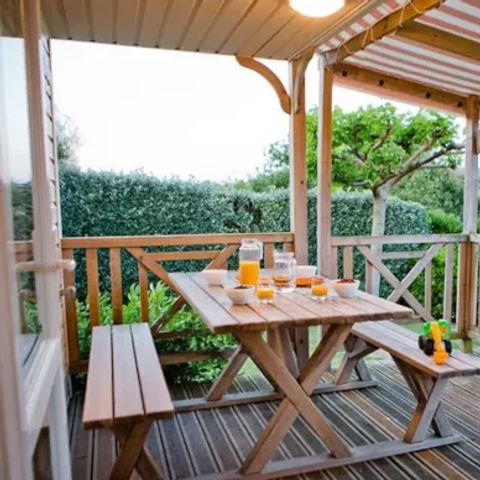 BUNGALOW 6 personnes - COMFORT