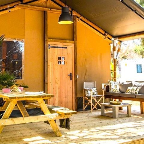 Tente en toile et en bois 4 personnes - Glamping Mar