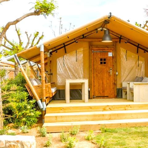 Tente en toile et en bois 2 personnes - Glamping Mar