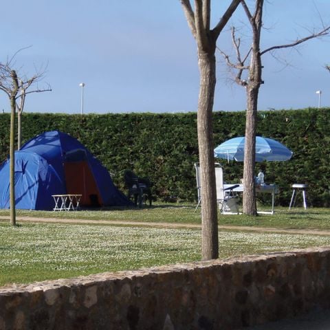 PIAZZOLA - Auto + tenda o roulotte + elettricità