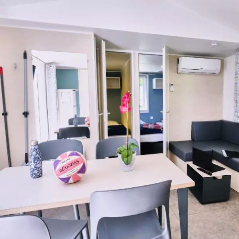 BUNGALOW 6 personnes - Premium 4 Pièces 6 Personnes Climatisé + TV