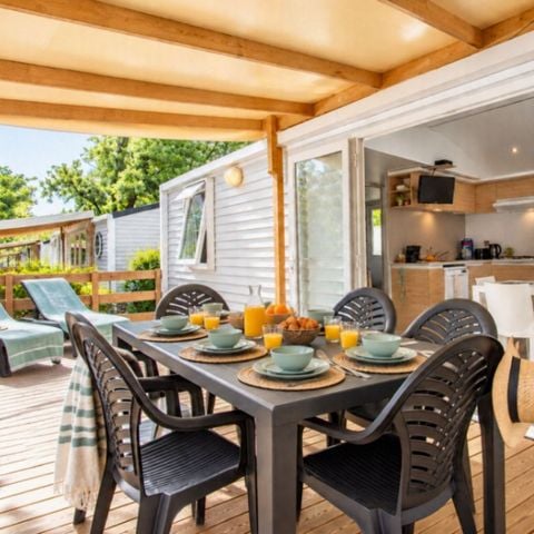 Stacaravan 6 personen - Luxe vakantiehuisje met - 3 slaapkamers - Airco