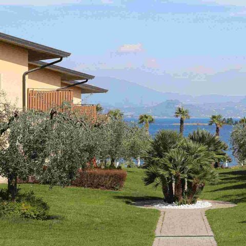 Apartment 6 persons - TRILOCALE STANDARD / 3 rooms 65 m² (garden level)