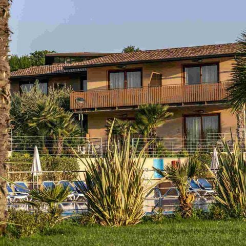 Apartement 6 Personen - TRILOCALE STANDARD / 3 Zimmer 65 m² (Gartengeschoss)