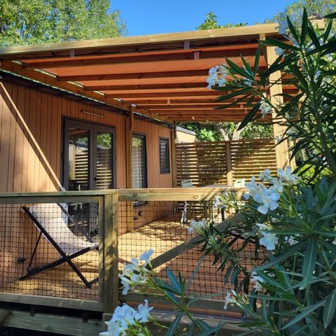 MOBILHOME 4 personnes - PREMIUM 30m² - 2 chambres - TV - lave-vaisselle - climatisation - terrasse