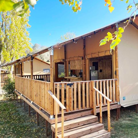Safarizelt 4 personen - Glamping Lodge PREMIUM 34m² - 2 Schlafzimmer - TV - Klimaanlage - überdachte Terrasse -.