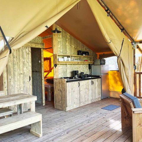 TENDA IN TELA E LEGNO 4 persone - Glamping Lodge PREMIUM RIVER 27m² - 2 camere da letto - TV - aria condizionata - terrazza coperta - vista sul fiume -