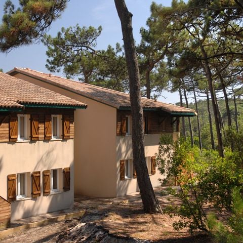 APPARTEMENT 7 personnes - jardin