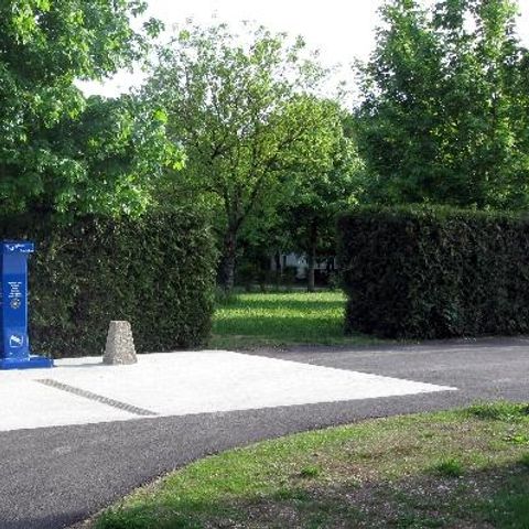 Stellplatz - Wohnmobilstellplatz mit Strom