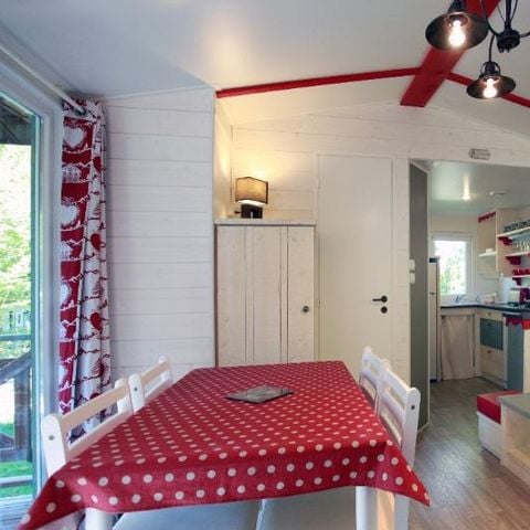 Chalet 5 persons - Cabane du jura sleeps 5 (2 bedrooms) PREMIUM range air-conditioned