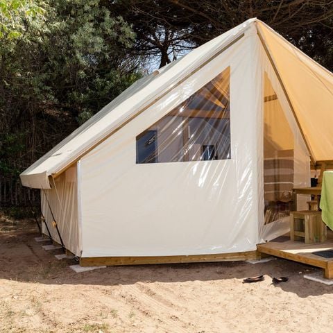 LODGE 4 personnes - 2 Chambres | 4 Couchages | Pas de salle de bain