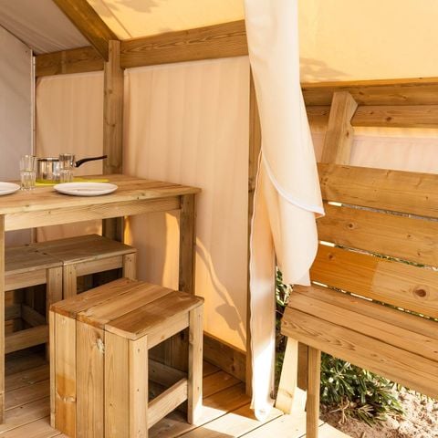 LODGE 4 personnes - 2 Chambres | 4 Couchages | Pas de salle de bain