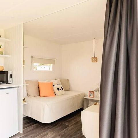 Canvas and wooden tent 4 persons - Coco Sweet | 2 Bedrooms | 4 Pers | Raised terrace | No bathroom | Air conditioning