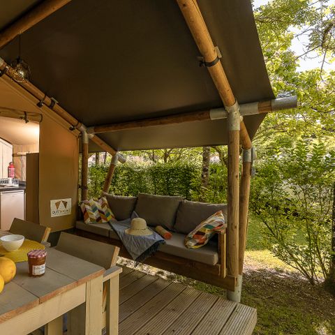 Canvas and wooden tent 4 persons - SAFARI PREMIUM