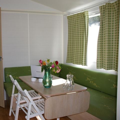 Stacaravan 6 personen - MH3 BERGERAC, met sanitair