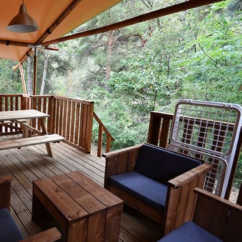 Tente en toile et en bois 5 personnes - Tente Glamping 2