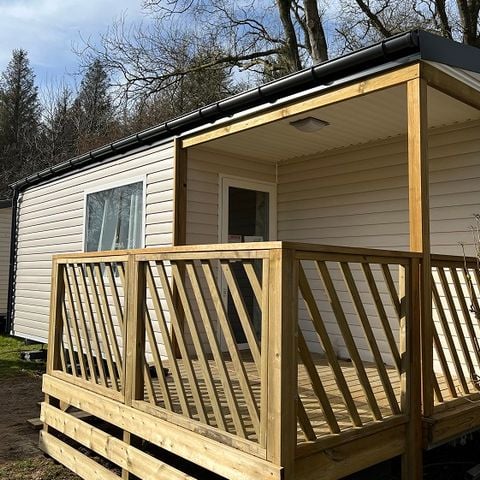 BUNGALOW 4 personnes - 25m² Premium  (2ch-4pers) dont Terrasse semi-couverte + TV + LV + BBQ