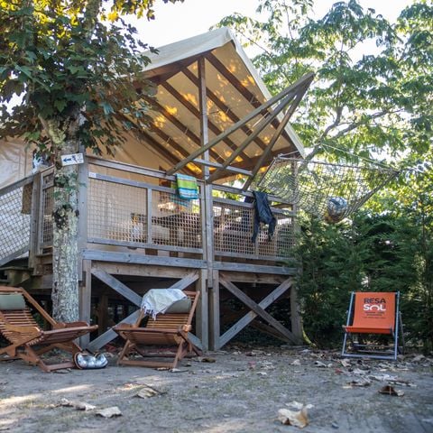 CANVAS AND WOOD TENT 5 people - CABANE on stilts