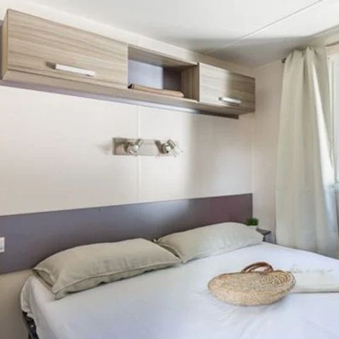 Stacaravan 4 personen - Stacaravan | Comfort | 2 Slaapkamers | 4 Pers. | Overdekt verhoogd terras