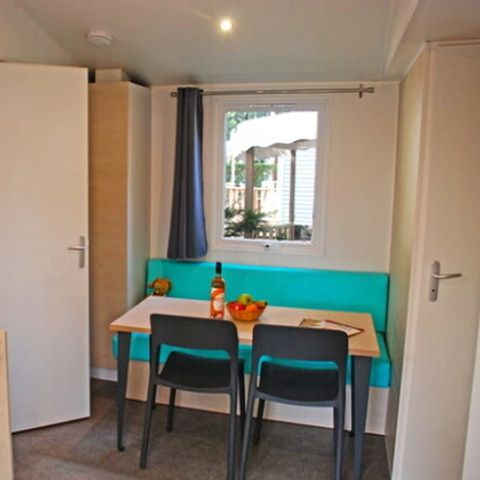 Stacaravan 6 personen - Mobile-home | Comfort XL | 2 slaapkamers | 4/6 pers. | Verhoogd terras | TV