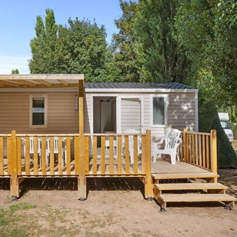 Bungalow 6 personen - Stacaravan | Comfort | 2 Slaapkamers | 4/6 Pers. | Verhoogd terras | TV