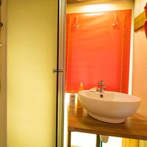 Tente en toile et en bois 5 personnes - RESASOL - 2 chambres