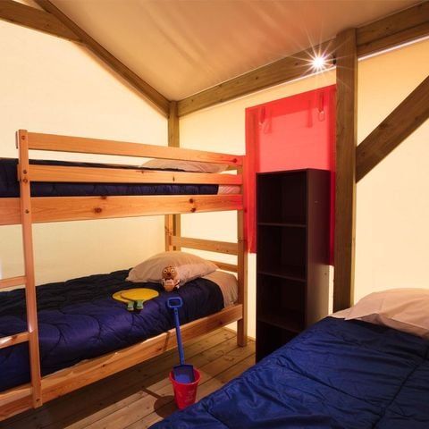 Tente en toile et en bois 5 personnes - RESASOL - 2 chambres