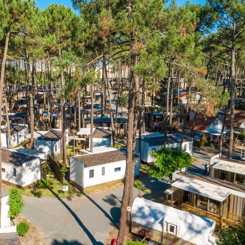 Camping Village Resort et Spa Le Vieux Port à MESSANGES, tarifs et ...
