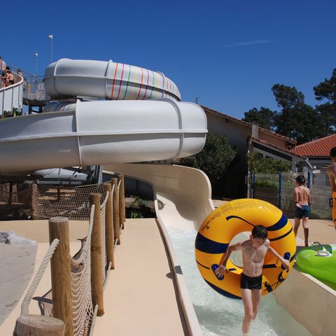 Camping Village Resort et Spa Le Vieux Port à MESSANGES, tarifs et ...