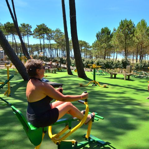 Camping Village Resort et Spa Le Vieux Port à MESSANGES, tarifs et ...