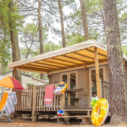 BUNGALOW 6 personnes - Mobil-home | Comfort | 2 Ch. | 4/6 Pers. | Terrasse surélevée | TV