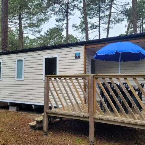 Mobilheim 6 personen - Mobil Home Aqua 3 Zi 6p Terrasse Halbüberdacht TV