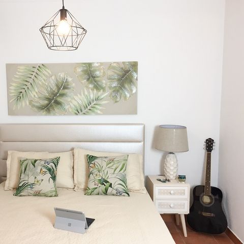 APPARTEMENT 3 personnes - BUDDY-BUDDY 3 places