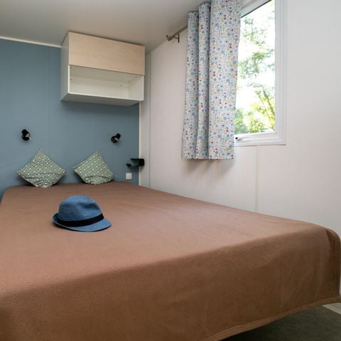 Mobilheim 6 Personen - MH2 Premium + Terrasse 8 m², mit Sanitäranlagen