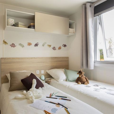 BUNGALOW 6 personnes - Premium 35m² 3 chambres - Terrasse couverte + TV + LV + Plancha 6 pers. 