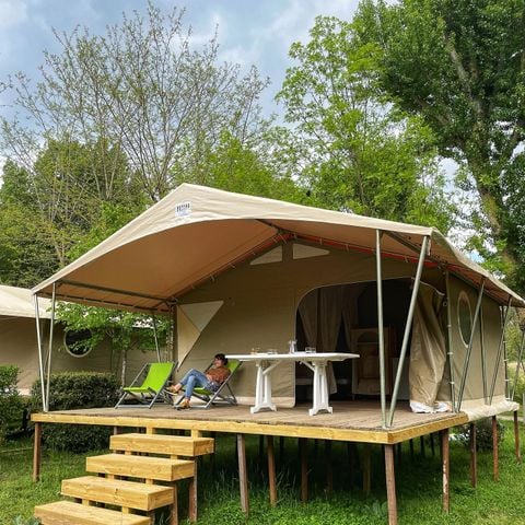 Canvas and wooden tent 4 persons - Lodge Canada