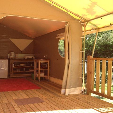 Canvas and wooden tent 4 persons - Lodge Canada