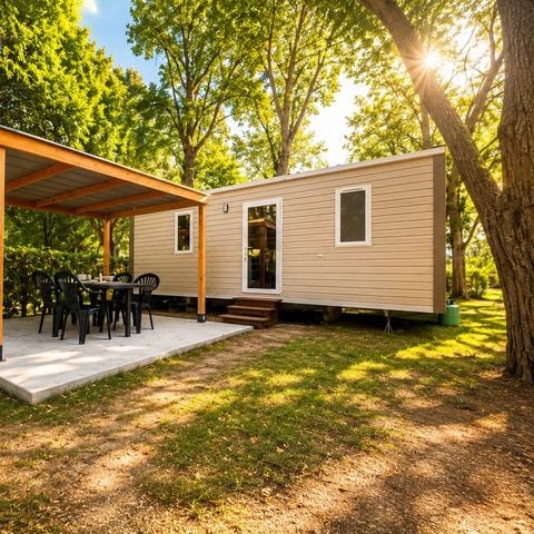 BUNGALOW 4 personnes - Confort 26m² 2 chambres - Terrasse semi-couverte + TV
